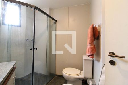 Apartamento à venda com 171m², 4 quartos e 2 vagasBanheiro