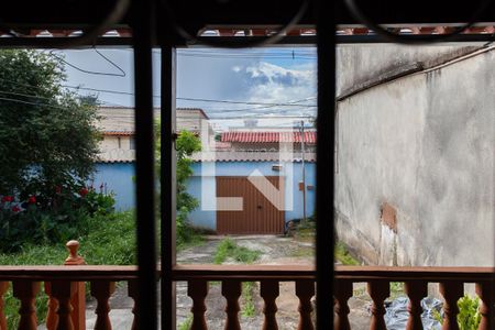 Casa à venda com 360m², 2 quartos e 4 vagas Casa à venda com 360m², 2 quartos e 4 vagasVista do Quarto 1