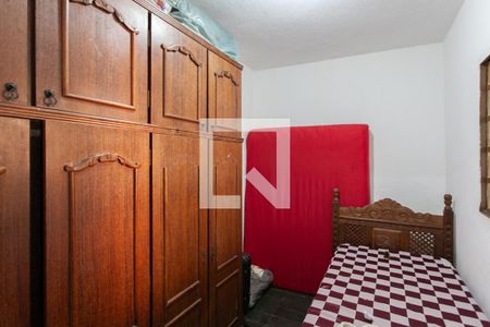 Casa à venda com 360m², 2 quartos e 4 vagas Casa à venda com 360m², 2 quartos e 4 vagasQuarto 2