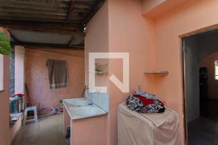 Casa à venda com 360m², 2 quartos e 4 vagas Casa à venda com 360m², 2 quartos e 4 vagasÁrea de Serviço