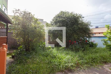 Casa à venda com 360m², 2 quartos e 4 vagas Casa à venda com 360m², 2 quartos e 4 vagasJardim