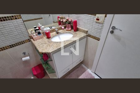 Apartamento à venda com 170m², 3 quartos e 3 vagasBanheiro