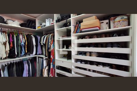 Apartamento à venda com 170m², 3 quartos e 3 vagasQuarto 2