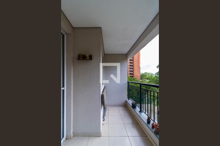 Varanda Sala de apartamento à venda com 2 quartos, 70m² em Vila Suzana, São Paulo
