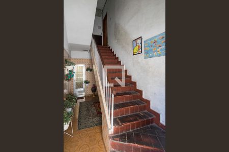 Apartamento à venda com 70m², 3 quartos e sem vaga Apartamento à venda com 70m², 3 quartos e sem vagaÁrea comum - Escadas