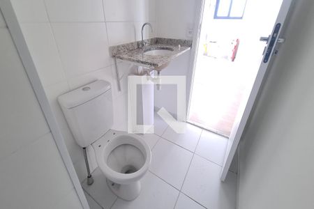 Apartamento à venda com 36m², 2 quartos e sem vaga Apartamento à venda com 36m², 2 quartos e sem vagaBanheiro