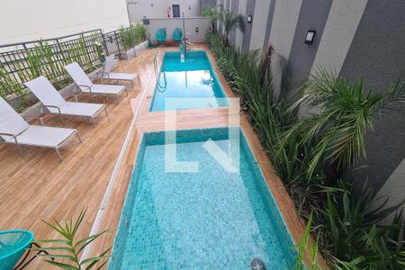 Apartamento à venda com 36m², 2 quartos e sem vaga Apartamento à venda com 36m², 2 quartos e sem vagaÁrea comum - Piscina