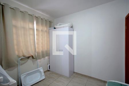 Casa à venda com 372m², 4 quartos e 4 vagasQuarto 2