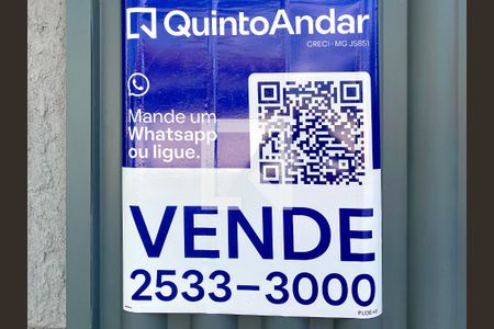 Casa à venda com 372m², 4 quartos e 4 vagasPlaca