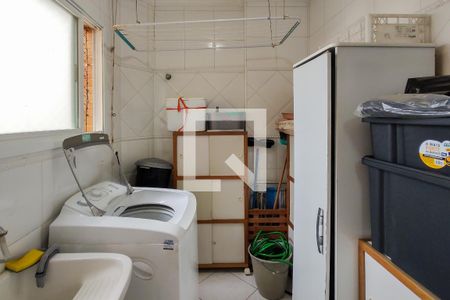 Apartamento para alugar com 145m², 3 quartos e 1 vagaÁrea de Serviço