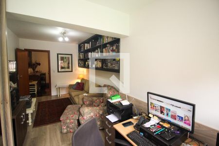 Casa à venda com 230m², 4 quartos e 4 vagas Casa à venda com 230m², 4 quartos e 4 vagasQuarto 3