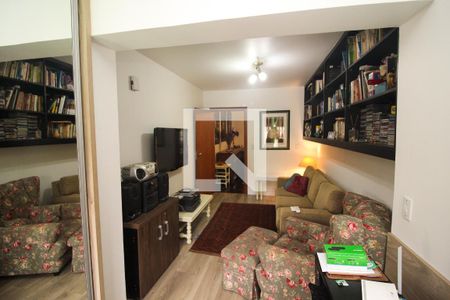 Casa à venda com 230m², 4 quartos e 4 vagas Casa à venda com 230m², 4 quartos e 4 vagasQuarto 3