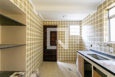 Casa à venda com 240m², 3 quartos e 2 vagasCozinha