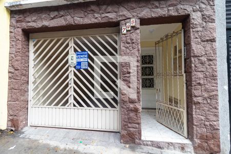 Casa à venda com 170m², 3 quartos e 1 vagaFachada