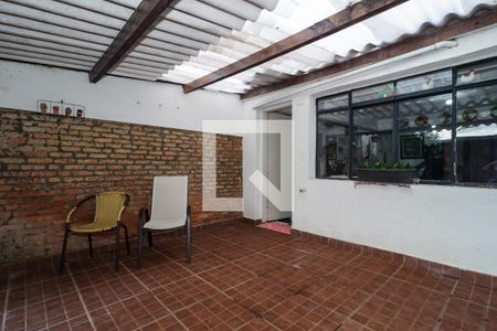 Casa à venda com 600m², 2 quartos e 1 vagaÁrea externa