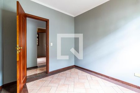 Casa para alugar com 428m², 4 quartos e 6 vagas Casa para alugar com 428m², 4 quartos e 6 vagasEscritório 1