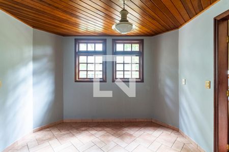 Casa para alugar com 428m², 4 quartos e 6 vagas Casa para alugar com 428m², 4 quartos e 6 vagasCopa