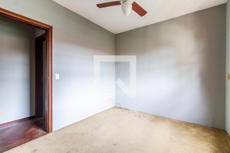 Casa para alugar com 428m², 4 quartos e 6 vagas Casa para alugar com 428m², 4 quartos e 6 vagasSuíte 1