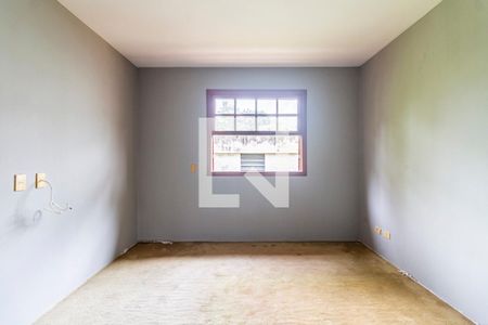 Casa para alugar com 428m², 4 quartos e 6 vagas Casa para alugar com 428m², 4 quartos e 6 vagasSuíte 2