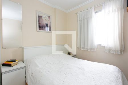 Apartamento à venda com 74m², 3 quartos e 2 vagasQuarto 2