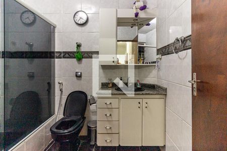 Apartamento à venda com 129m², 3 quartos e sem vagaBanheiro
