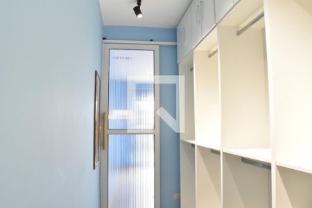 Casa para alugar com 180m², 3 quartos e 2 vagas Casa para alugar com 180m², 3 quartos e 2 vagasCloset Quarto 2