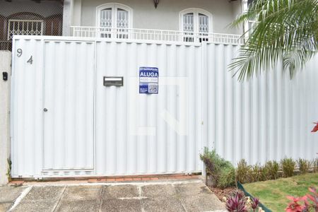 Casa para alugar com 180m², 3 quartos e 2 vagas Casa para alugar com 180m², 3 quartos e 2 vagasPlaquinha