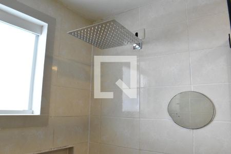 Casa para alugar com 180m², 3 quartos e 2 vagas Casa para alugar com 180m², 3 quartos e 2 vagasBanheiro da Suíte