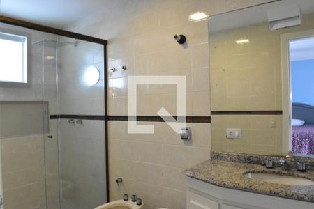 Casa para alugar com 180m², 3 quartos e 2 vagas Casa para alugar com 180m², 3 quartos e 2 vagasBanheiro da Suíte