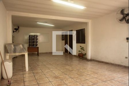 Casa à venda com 142m², 3 quartos e 1 vagaPiso inferior - Salão