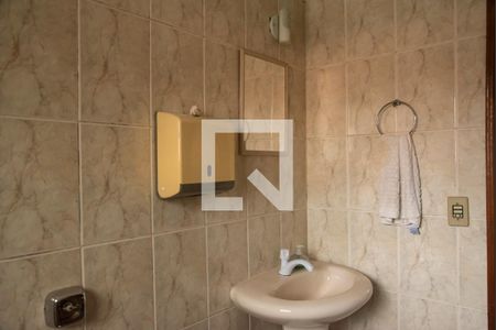 Casa à venda com 142m², 3 quartos e 1 vagaBanheiro