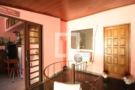 Casa de condomínio à venda com 208m², 4 quartos e 2 vagasTerraço