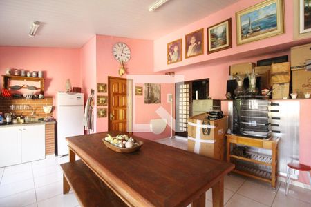 Casa de condomínio à venda com 208m², 4 quartos e 2 vagasTerraço