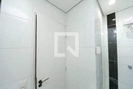 Apartamento à venda com 71m², 3 quartos e 1 vaga Apartamento à venda com 71m², 3 quartos e 1 vagaBanheiro