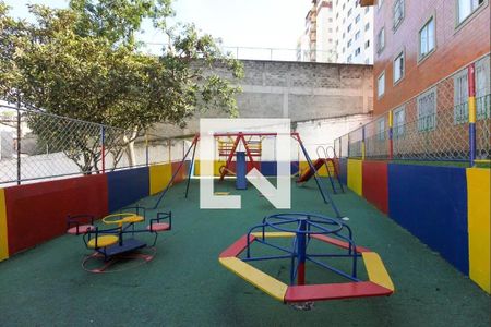 Apartamento à venda com 71m², 3 quartos e 1 vaga Apartamento à venda com 71m², 3 quartos e 1 vagaÁrea comum - Playground