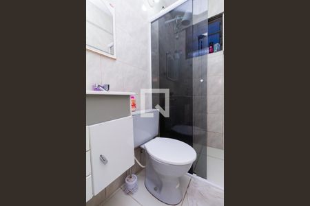 Apartamento à venda com 42m², 2 quartos e 1 vaga Apartamento à venda com 42m², 2 quartos e 1 vagaBanheiro