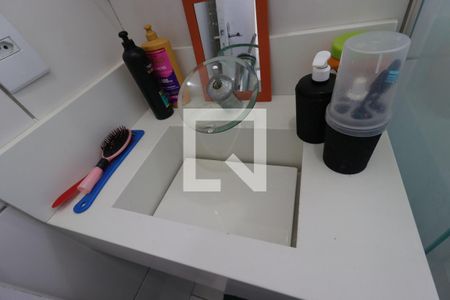 Apartamento à venda com 72m², 2 quartos e 1 vagaBanheiro - Pia