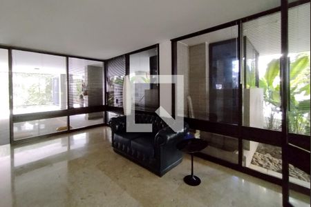 Apartamento à venda com 165m², 2 quartos e 2 vagasHall de entrada