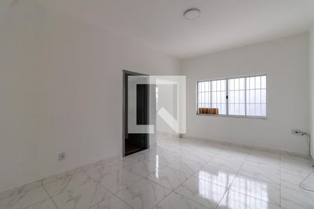 Sala de casa para alugar com 3 quartos, 200m² em Jardim Vila Galvao, Guarulhos