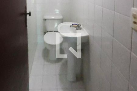 Casa de condomínio à venda com 56m², 2 quartos e 2 vagasLavabo