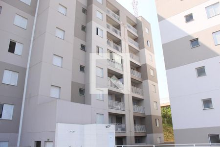 Fachada de apartamento para alugar com 2 quartos, 42m² em Parque Silvino Pereira, Cotia