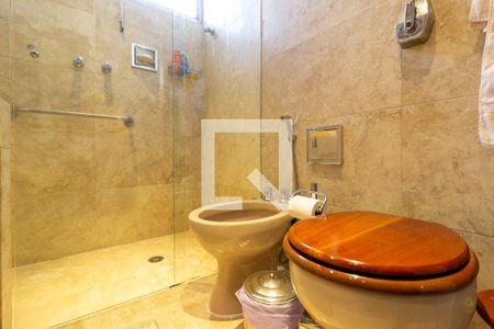 Apartamento à venda com 369m², 5 quartos e 3 vagasBanheiro 1