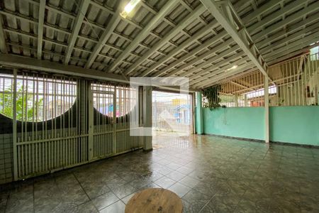 Casa para alugar com 147m², 3 quartos e 4 vagas Casa para alugar com 147m², 3 quartos e 4 vagasGaragem