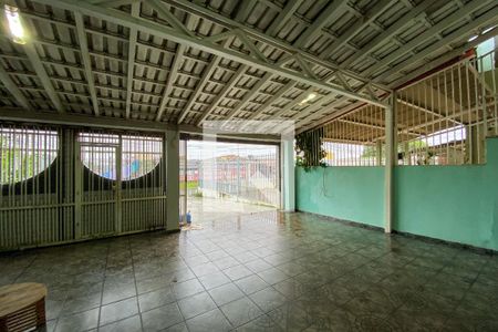 Casa para alugar com 147m², 3 quartos e 4 vagas Casa para alugar com 147m², 3 quartos e 4 vagasGaragem