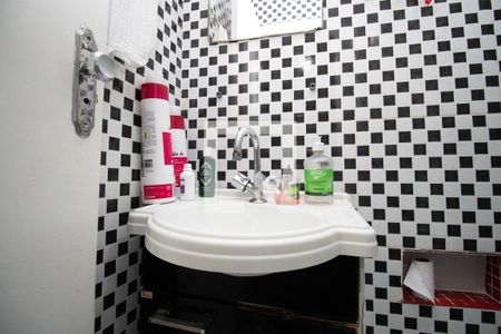 Casa para alugar com 147m², 3 quartos e 4 vagas Casa para alugar com 147m², 3 quartos e 4 vagasBanheiro da Suíte 3