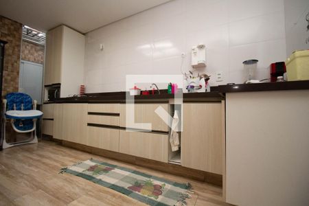 Casa para alugar com 147m², 3 quartos e 4 vagas Casa para alugar com 147m², 3 quartos e 4 vagasCozinha 1