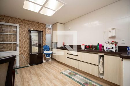 Casa para alugar com 147m², 3 quartos e 4 vagas Casa para alugar com 147m², 3 quartos e 4 vagasCozinha 1