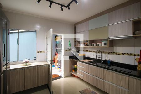 Casa à venda com 144m², 2 quartos e 2 vagasCozinha