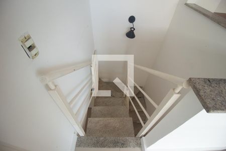 Apartamento para alugar com 120m², 3 quartos e 2 vagasEscada