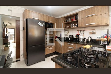 Casa à venda com 150m², 2 quartos e 2 vagasCozinha